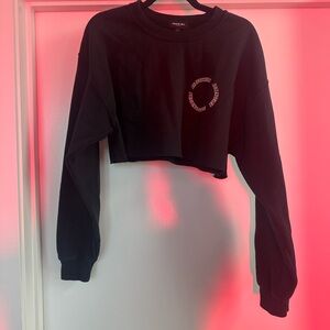 Shadow Hill Black Cropped Sweatshirt